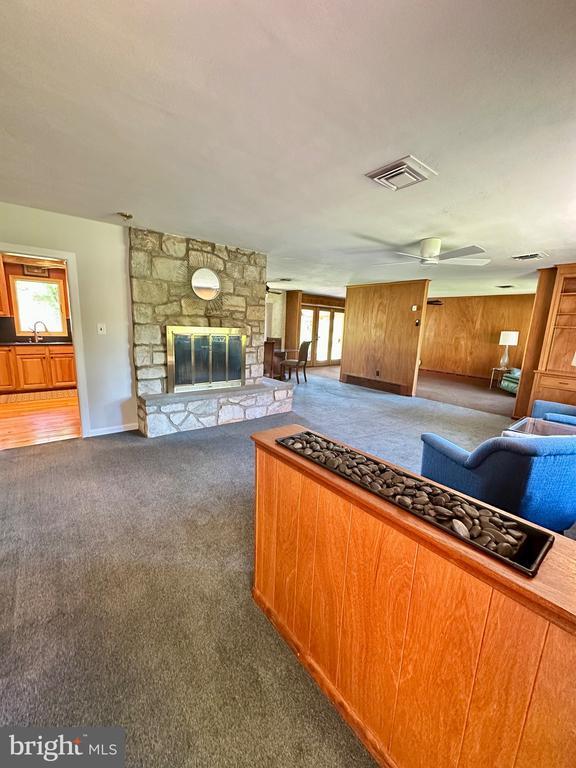 Building Photo - 29 Downing Cir