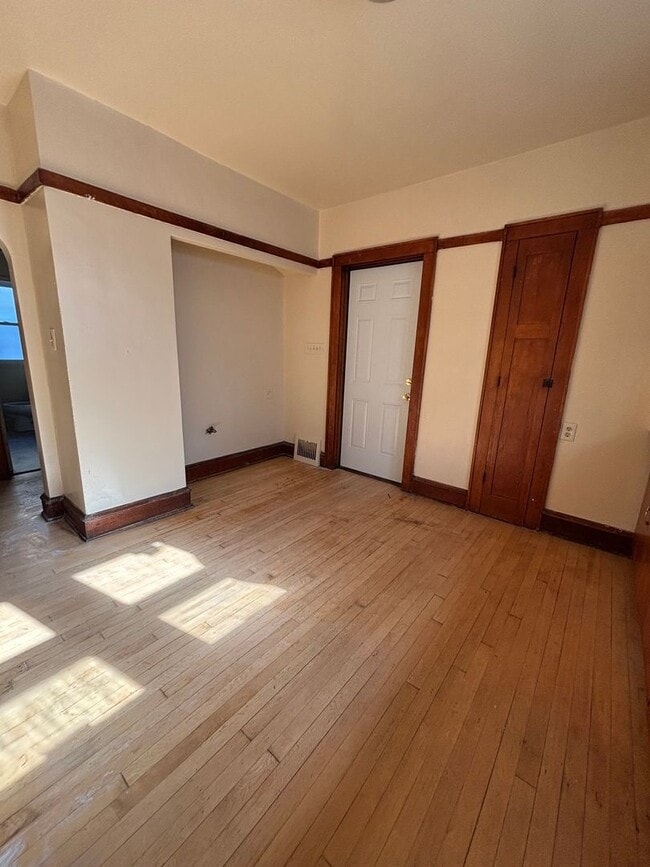 Building Photo - 2748 N 44th St
