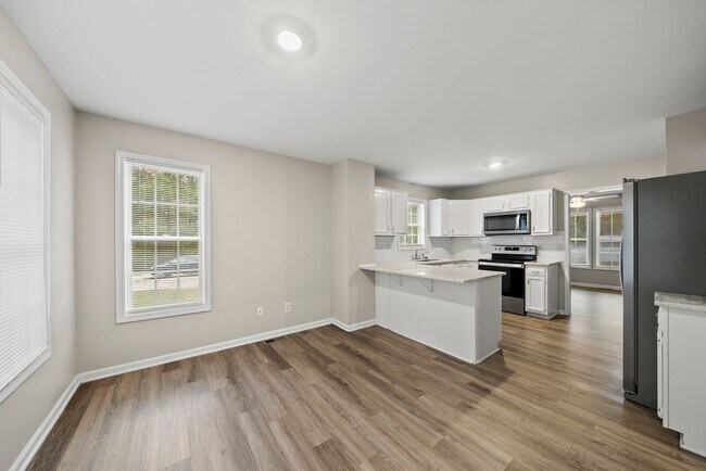 Building Photo - 201 Tonylee Ct