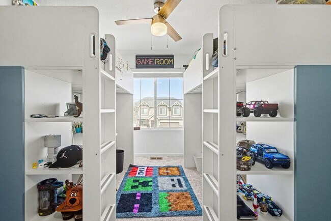 Building Photo - 4230 Satinwood Dr