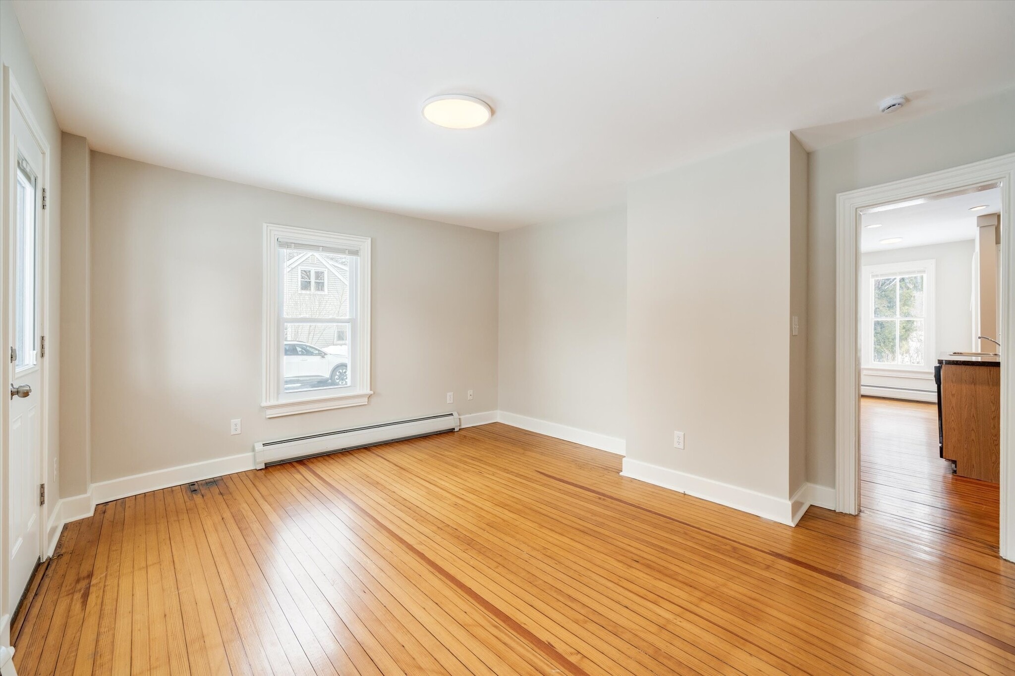 Building Photo - 6 Orchard St