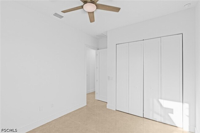 Building Photo - 821 NW 37th Pl