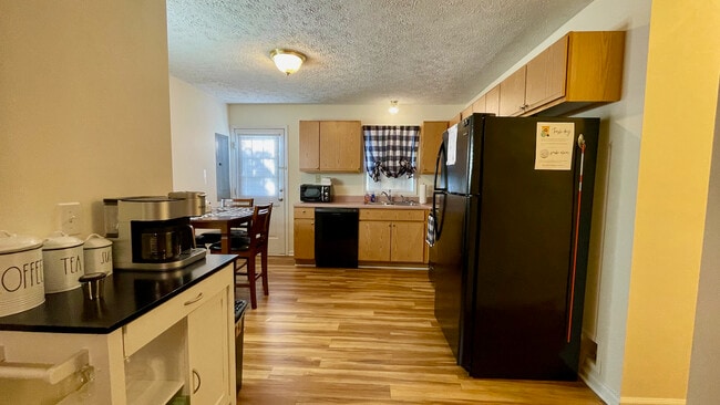 Fully Stocked Kitchen - 30 True Way Ln