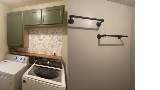 Building Photo - 6728 Carriage Walk Ln