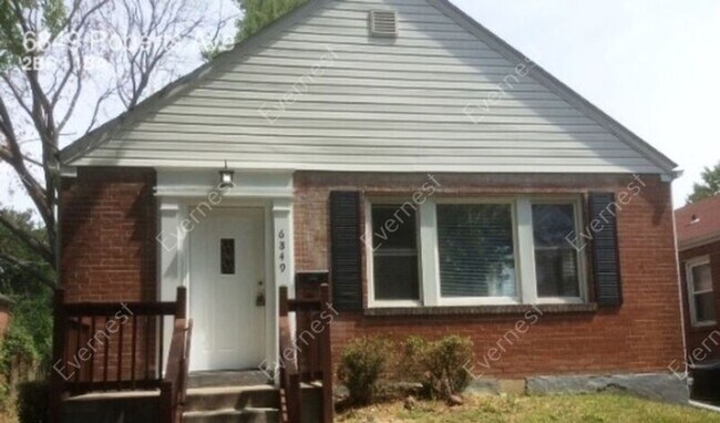 Primary Photo - 6849 Roberts Ave