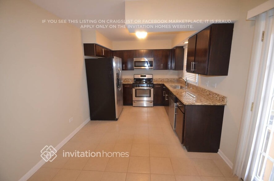Building Photo - 6137 Brookwood Dr