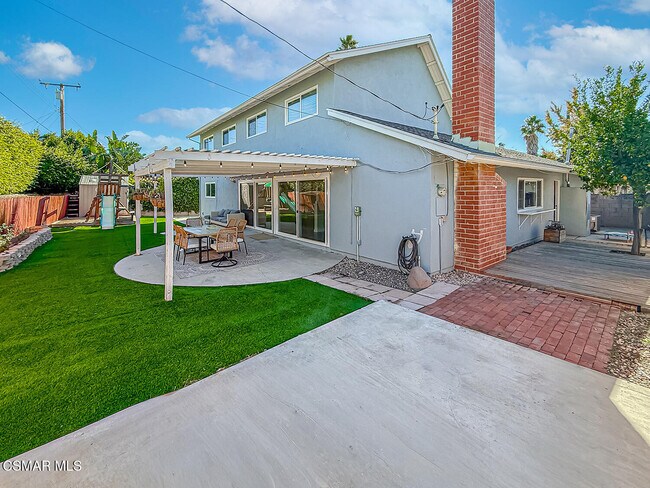 Building Photo - 2561 Heywood St