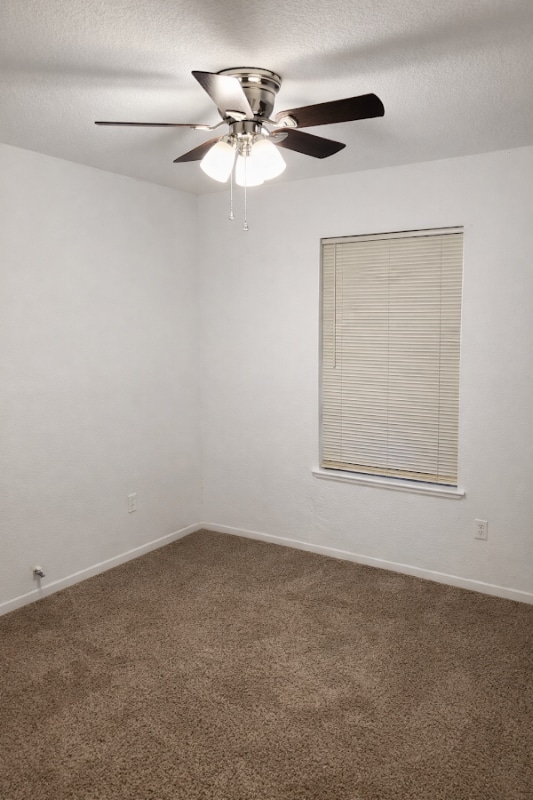 Building Photo - 528 W Kellis St