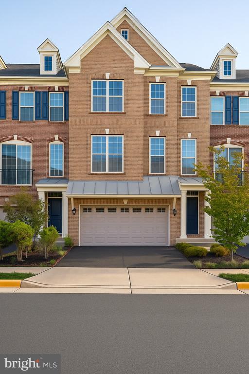 Building Photo - 43220 Thoroughfare Gap Terrace