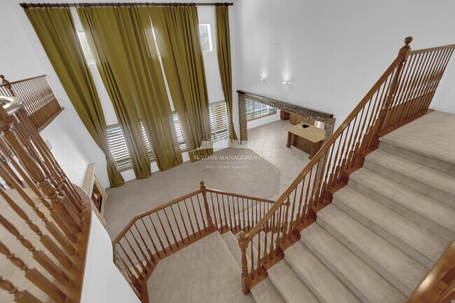 Building Photo - 8445 Cambrils Ave