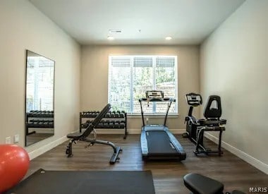 Building Photo - 226 E Lockwood Ave