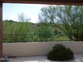 Building Photo - 5110 N Placita Del Lazo