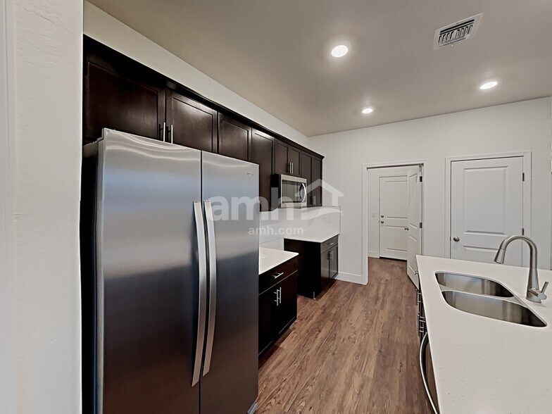 Building Photo - 21606 S 231st St