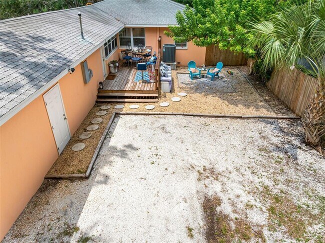 Building Photo - 2201 Park St N