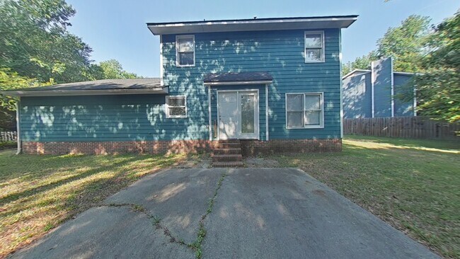Building Photo - 5775 Sonora Pl
