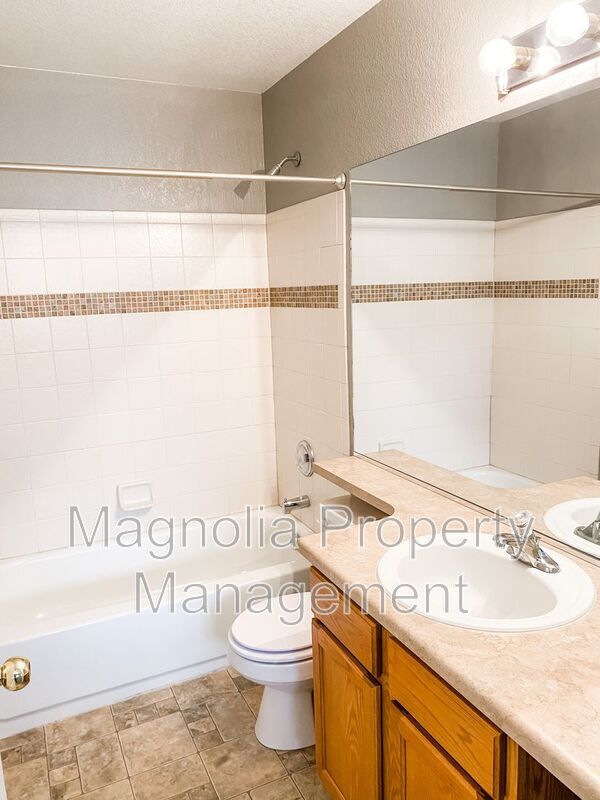 Building Photo - 4734 Sand Mountain Point