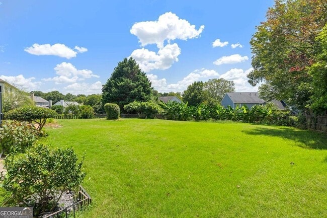 Building Photo - 7810 Brookwood Way