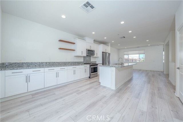 Building Photo - 1245 Oliva Ct