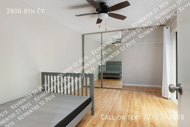 Building Photo - 2606 6th Ct