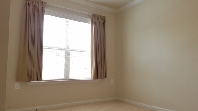 Building Photo - Stunning chateau-style home in Wormans Mill Community ready mid January!