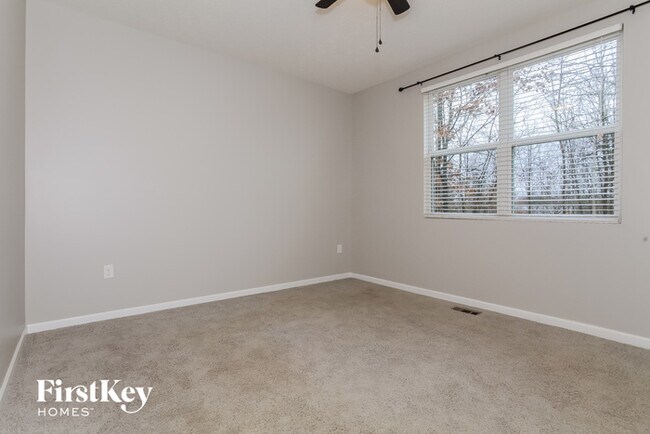 Building Photo - 3962 Snowcreek Dr