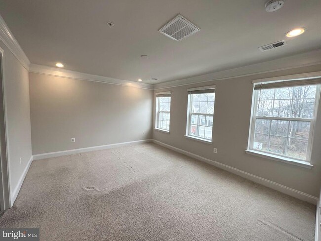 Building Photo - 1286 Orchid Rd