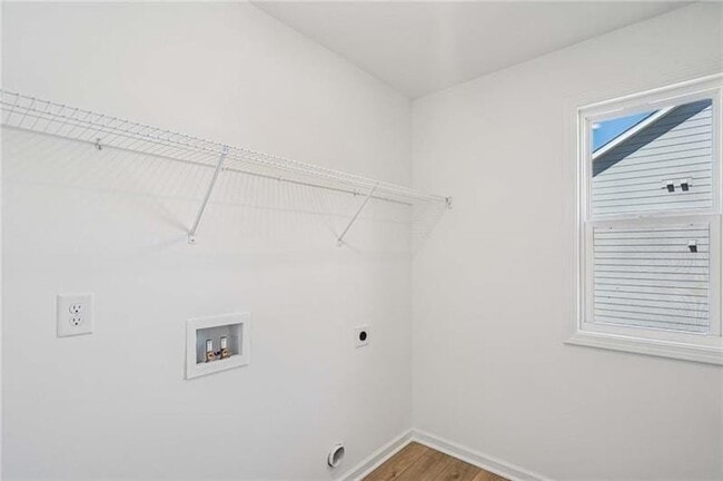 Building Photo - 240 Silverleaf Trl
