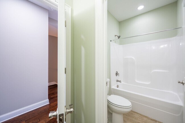 Building Photo - Location, Location , Location with this Be...