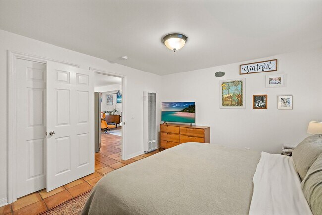 Building Photo - 20451 Sun Valley Dr