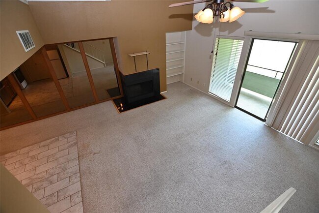 Building Photo - 14777 Wunderlich Dr