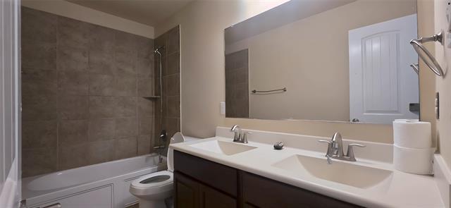 Building Photo - 160 Wild Rose Ct