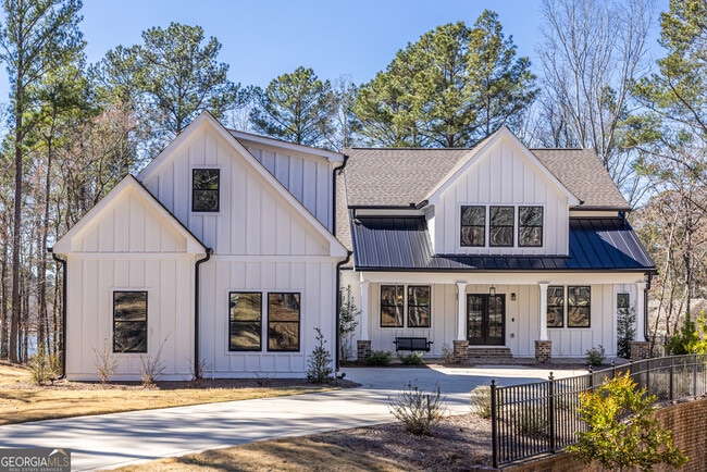 Primary Photo - 1131 Pinehurst Dr