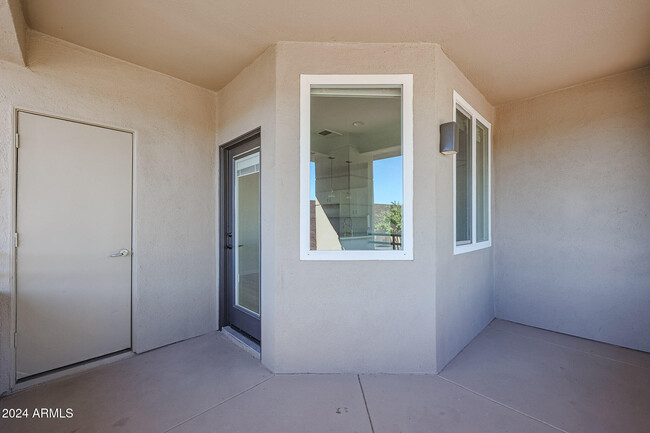 Building Photo - 7009 E Acoma Dr