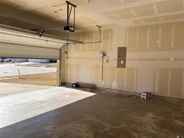 Building Photo - 5748 Morvich Dr