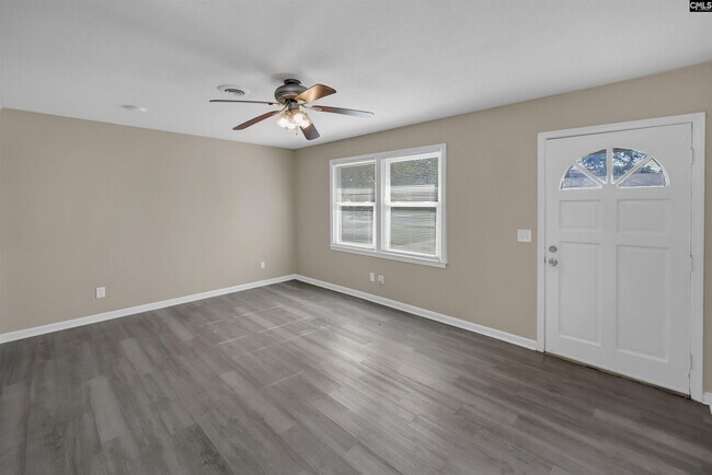 Building Photo - 3621 Baywater Dr