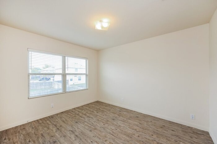 Building Photo - 4803 War Horse Dr