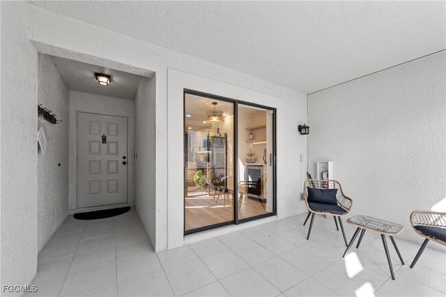 Building Photo - 12090 Kelly Greens Blvd