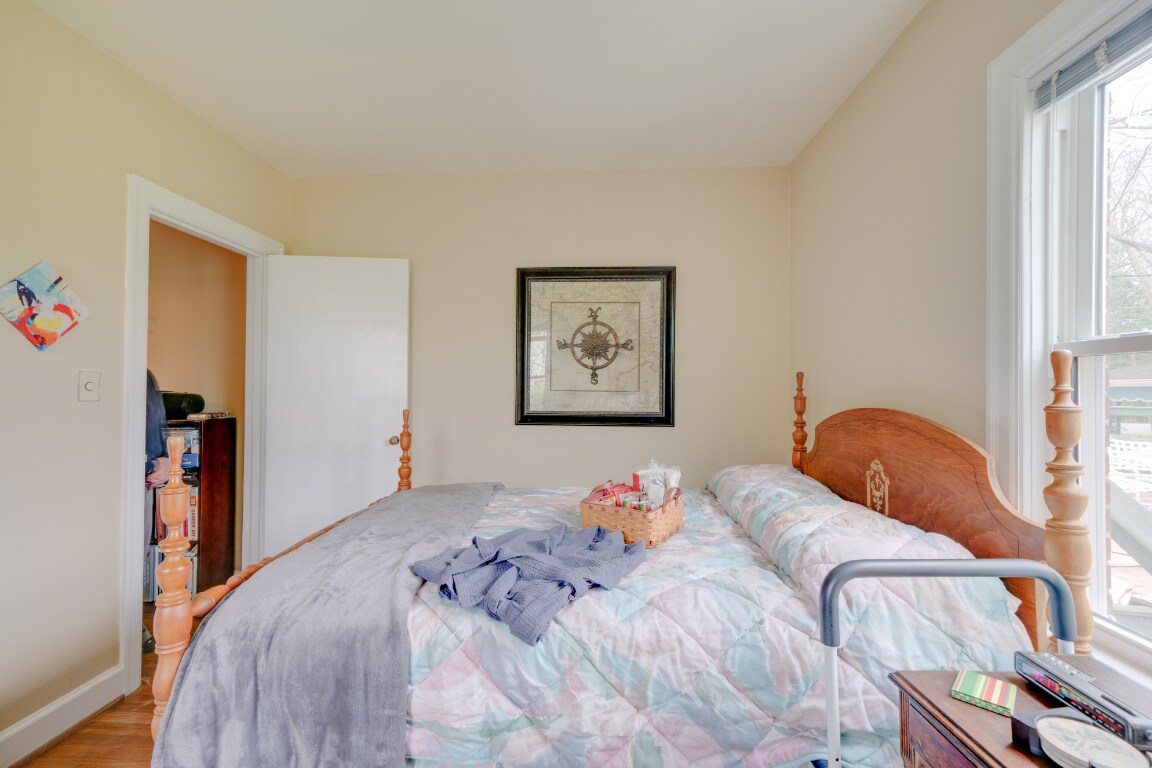 Building Photo - 1001 Grandview Dr