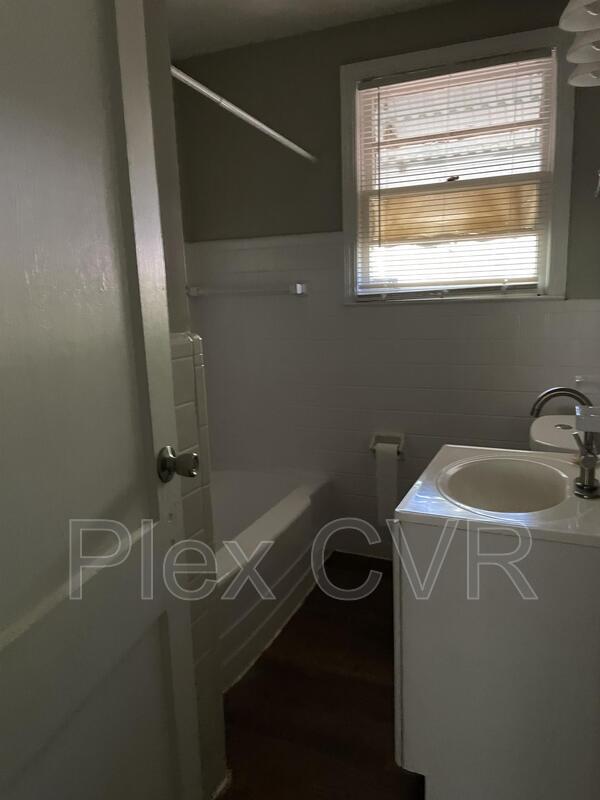 Building Photo - 2231 Cornell Ave