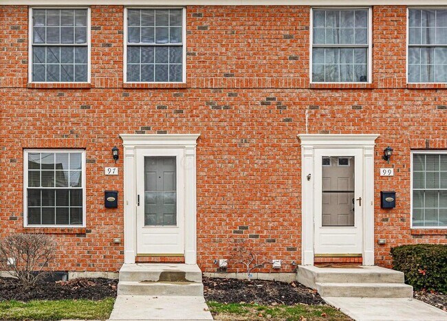 Building Photo - 97 Tarryton Ct W