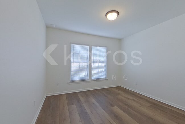 Building Photo - 108 Hendrix Rd