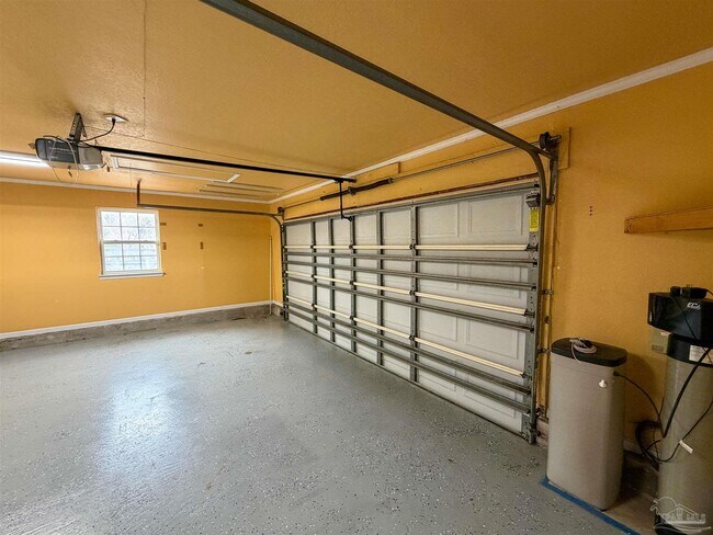 Building Photo - 3915 Potosi Rd