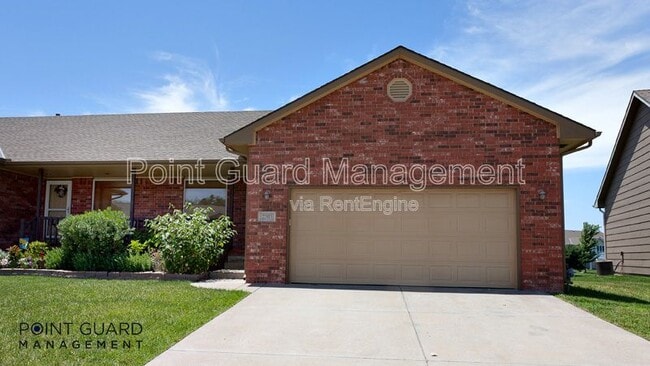 Building Photo - 2301 N Shefford Cir