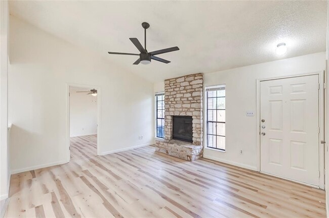 Building Photo - 14202 Sussman Ct