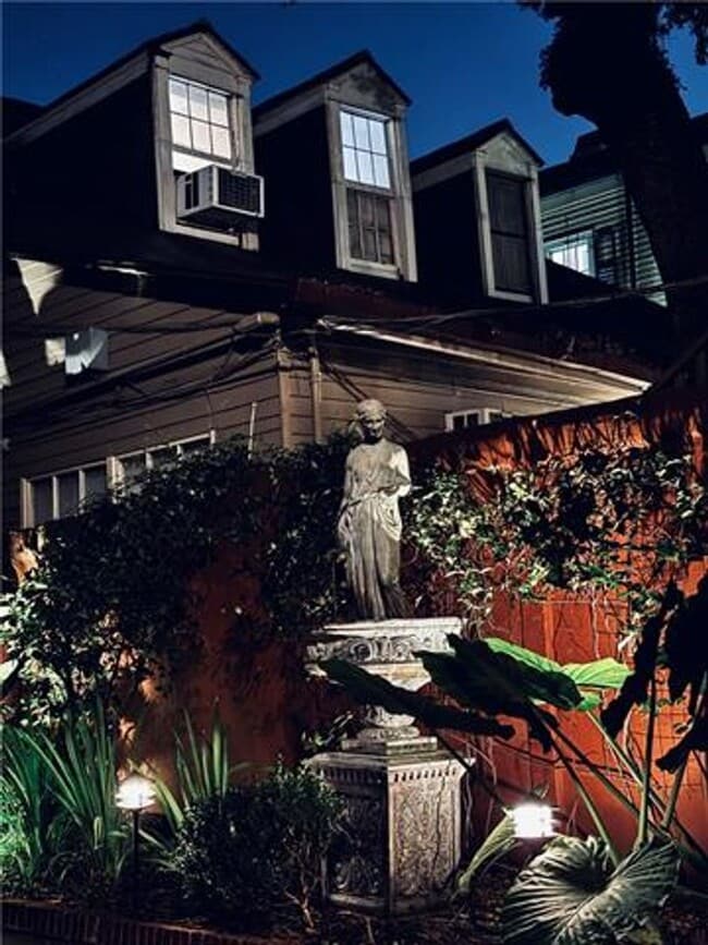 Building Photo - 931 Royal St