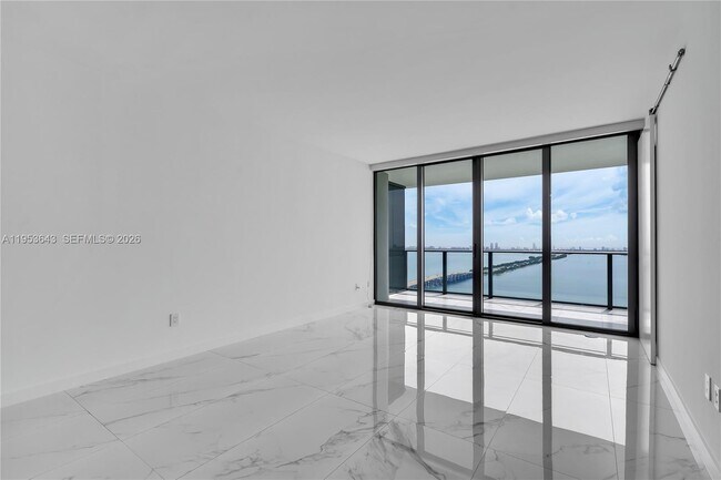 Building Photo - 3131 NE 7th Ave