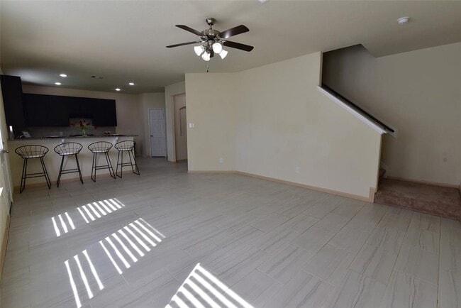 Building Photo - 2319 Bright Sunrise Trl