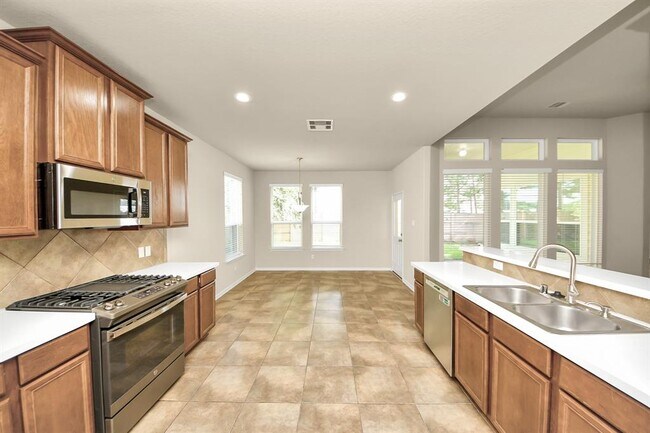 Building Photo - 18611 Tanglerose Ct