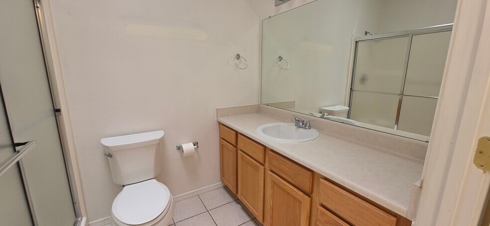 Building Photo - 4551 Holiday Breeze Pl NE