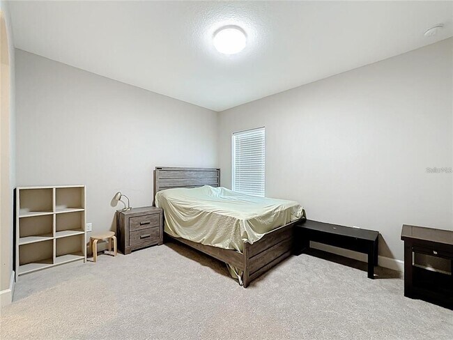 Building Photo - 6006 Anise Dr